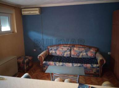 Garsonjera, Niš, Centar, izdavanje, 30m2, 250e, id1453756