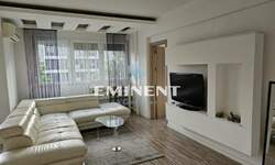 Trosoban stan, Beograd, Fon, izdavanje, 55m2, 700e, id1378783