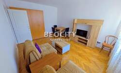 Jednosoban stan, Novi Sad, Bulevar Oslobođenja, izdavanje, 32m2, 350e, id1453818