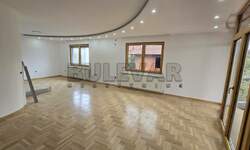 Poslovni prostor / Lokal, Niš, Ledena stena, izdavanje, 600m2, 4800e, id1453854
