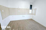 Cetvorosoban stan, Sremska Kamenica, Alibegovac, prodaja, 79m2, 173800e, id1453855
