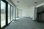 Poslovni prostor / Lokal, Niš, Bulevar Nemanjica, izdavanje, 550m2, 6600e, id1453885