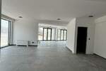 Poslovni prostor / Lokal, Niš, Bulevar Nemanjica, izdavanje, 550m2, 6600e, id1453885