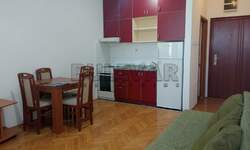 Garsonjera, Niš, Crveni pevac, izdavanje, 28m2, 230e, id957576