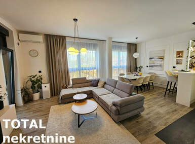 Cetvorosoban stan, Novi Sad, Petrovaradin, prodaja, 93m2, 320000e, id1454314