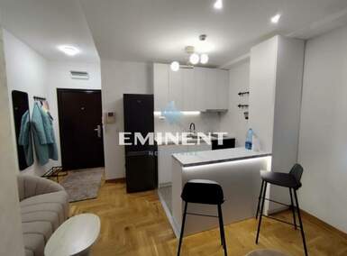 Jednosoban stan, Beograd, Đeram Pijaca, izdavanje, 31m2, 600e, id1454474