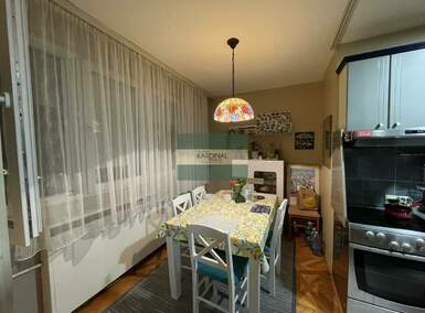 Trosoban stan, Kragujevac, prodaja, 77m2, 115000e, id1454572