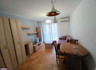 Jednoiposoban stan, Beograd, Đeram pijaca, izdavanje, 46m2, 550e, id1454595