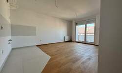 Trosoban stan, Novi Sad, prodaja, 70m2, 181000e, id1454838