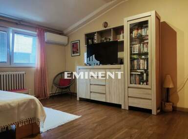 Jednosoban stan, Beograd, Balkanska, izdavanje, 42m2, 550e, id1454923