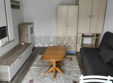 Garsonjera, Niš, Trošarina, izdavanje, 27m2, 300e, id1051330