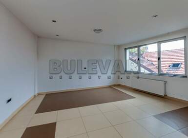 Poslovni prostor / Lokal, Niš, Centar, izdavanje, 45m2, 700e, id1455700