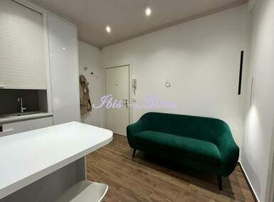 Poslovni prostor / Lokal, Beograd, Kalenić pijaca, izdavanje, 42m2, 1200e, id1367221