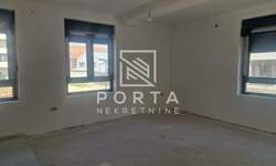 Trosoban stan, Beograd, Ledine, prodaja, 52m2, 124000e, id854998