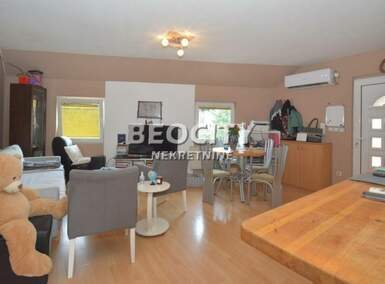 Trosoban stan, Beograd, Zemun (gornji Grad), prodaja, 83m2, 160000e, id1456599