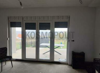 Kuca, Beograd, Baćevac, prodaja, 168m2, 180000e, id1458105