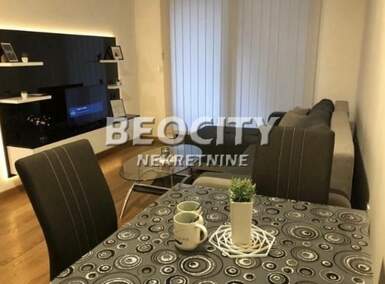 Dvosoban stan, Novi Sad, Centar, izdavanje, 40m2, 600e, id1458698