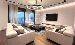 Cetvorosoban stan, Beograd, Hram, izdavanje, 141m2, 3200e, id1459570