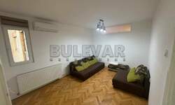 Dvoiposoban stan, Niš, Bulevar Nemanjića Zona 2, izdavanje, 56m2, 400e, id1460044