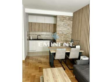 Dvosoban stan, Beograd, Slavija, izdavanje, 50m2, 950e, id1160027