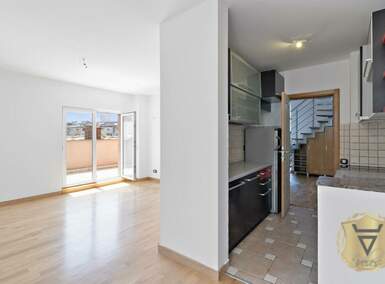 Trosoban stan, Beograd, Zeleni venac, izdavanje, 128m2, 1000e, id1460438