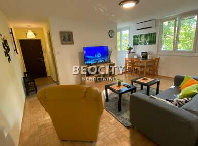 Trosoban stan, Beograd, Bežanija, izdavanje, 50m2, 650e, id1460794