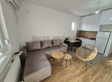 Jednoiposoban stan, Kragujevac, Mala Vaga, izdavanje, 40m2, 380e, id1460805