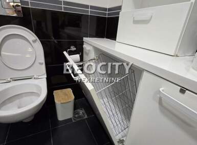 Dvosoban stan, Novi Sad, Rotkvarija, izdavanje, 40m2, 500e, id1460848