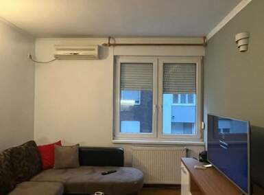 Jednoiposoban stan, Novi Sad, izdavanje, 39m2, 450e, id1460903