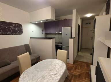 Garsonjera, Novi Sad, izdavanje, 22m2, 300e, id1460935