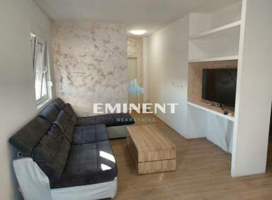 Dvosoban stan, Beograd, Učiteljsko Naselje, izdavanje, 52m2, 550e, id1211227