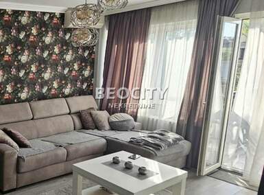 Dvosoban stan, Beograd, Blok 11 C (stari Merkator), prodaja, 50m2, 181000e, id1461365