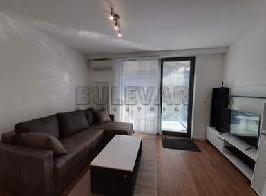 Garsonjera, Niš, Bulevar Nemanjića, izdavanje, 34m2, 400e, id1309194