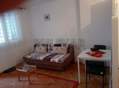 Garsonjera, Niš, Bulevar Nemanjića, izdavanje, 30m2, 220e, id964498