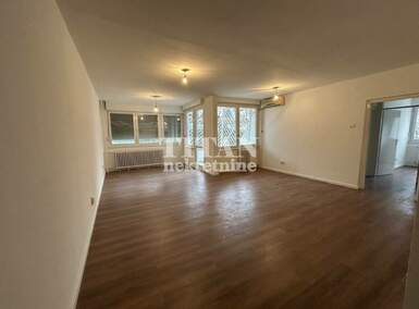 Trosoban stan, Beograd, Medaković III, prodaja, 80m2, 185000e, id1461466