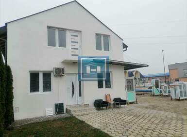 Poslovni prostor / Lokal, Jagodina, izdavanje, 268m2, 1100e, id1461596