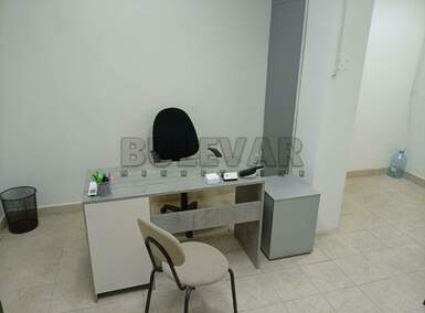 Poslovni prostor / Lokal, Kragujevac, Centar, izdavanje, 15m2, 120e, id1461799