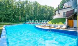 Poslovni prostor / Lokal, Smederevska Palanka, Jezero Kudrec, prodaja, 1860m2, 1800000e, id1464064