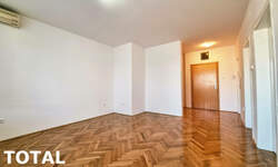 Dvosoban stan, Novi Sad, Bulevar, prodaja, 50m2, 140000e, id1464234