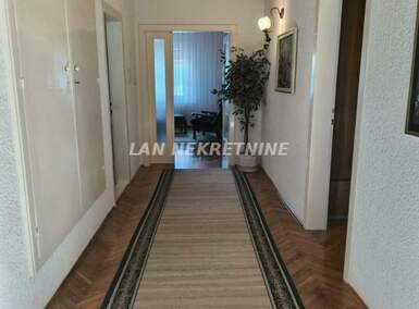 Kuca, Sombor, prodaja, 161m2, 123600e, id1464827