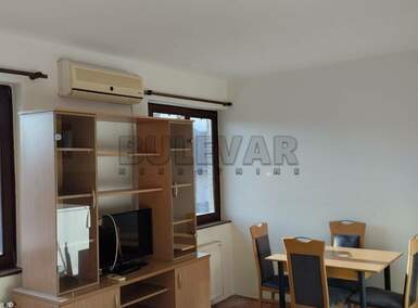 Jednoiposoban stan, Niš, Bulevar Nemanjića, izdavanje, 46m2, 250e, id1466414