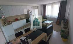 Dvoiposoban stan, Niš, Obilićev venac, prodaja, 60m2, 135000e, id1466676