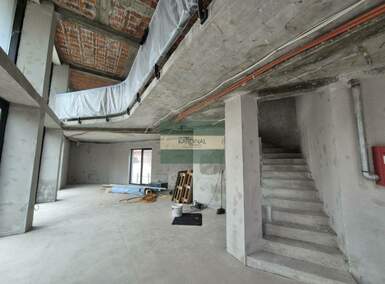 Poslovni prostor / Lokal, Paraćin, izdavanje, 215m2, 1e, id1466907