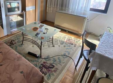 Garsonjera, Niš, Palilula, izdavanje, 25m2, 250e, id1467084