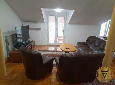 Cetvorosoban stan, Beograd, Denkova Bašta, izdavanje, 105m2, 800e, id1467232