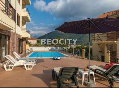 Cetvorosoban stan, Herceg Novi, Kamenari, prodaja, 130m2, 220000e, id1467880