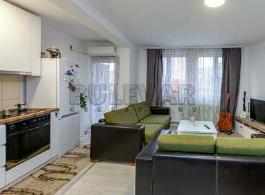 Dvoiposoban stan, Niš, Obilićev venac, prodaja, 65m2, 134000e, id1469879