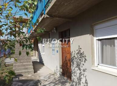 Trosoban stan, Beograd, Krnjača, prodaja, 100m2, 91500e, id1470745