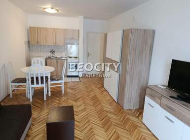 Jednosoban stan, Novi Sad, Centar, prodaja, 31m2, 93000e, id1473882