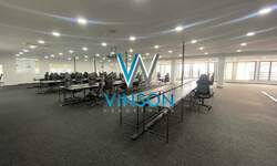 Poslovni prostor / Lokal, Novi Sad, Novo naselje, izdavanje, 1050m2, 6000e, id753485